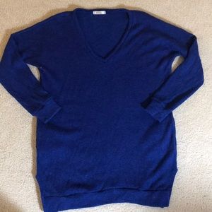 Blue Tunic Sweater WITH Side Pockets Size Medium